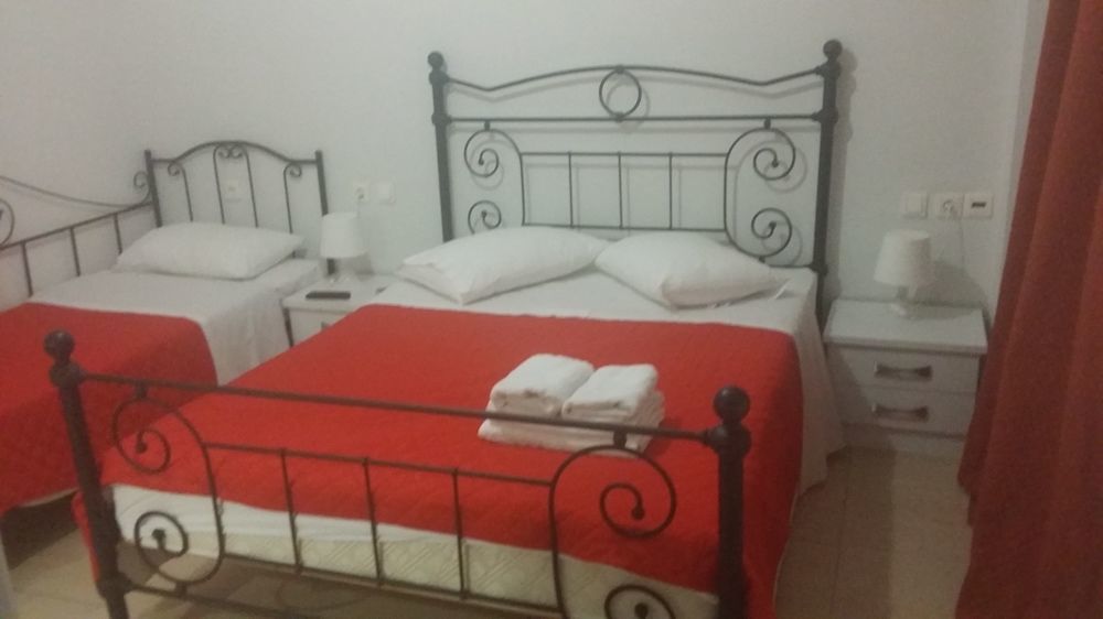 Villa Roussa City Center Fira  Bagian luar foto